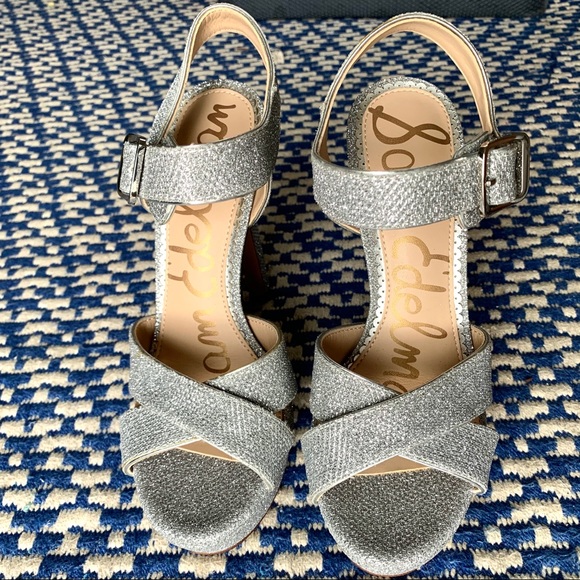 ❌SOLD❌Sam Edelman Silver Jordan Heels Sz 5.5 - Picture 3 of 8